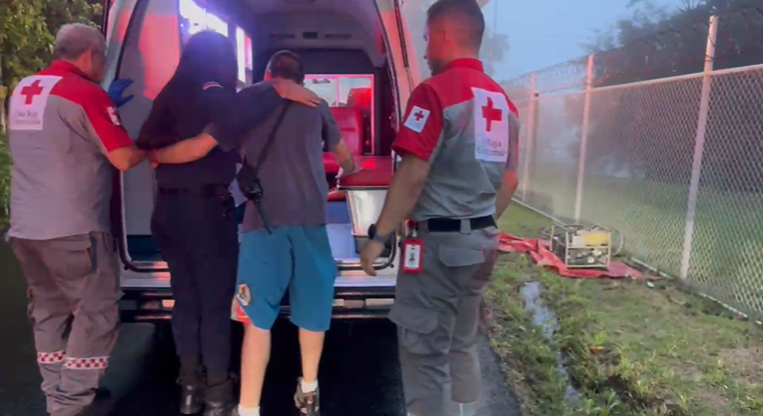 policía
