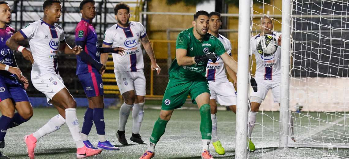 Guadalupe al límite: cada fecha acerca más el descenso - Imagen de la noticia