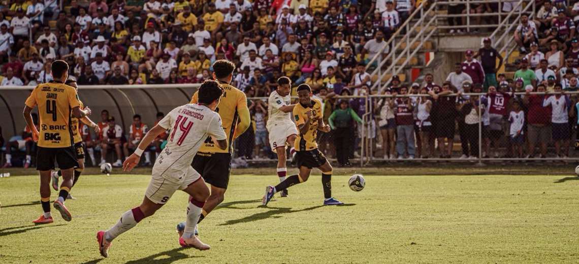 ¿Qué se dijo en el audio y video del VAR en gol de Saprissa en Liberia? - Imagen de la noticia