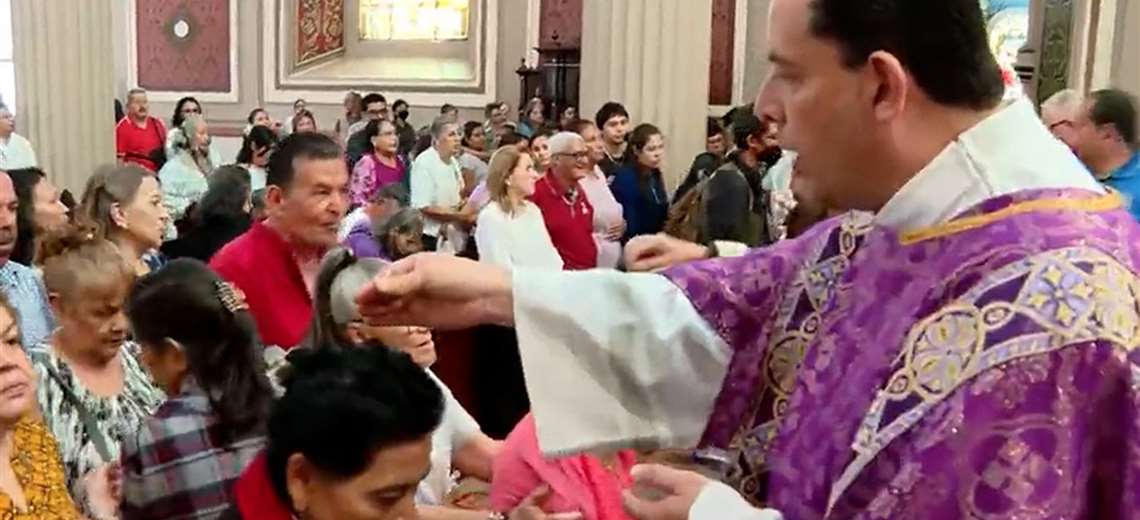 “Siempre hay que tener a Dios en el corazón”: Fieles inician celebración de Cuaresma - Imagen de la noticia