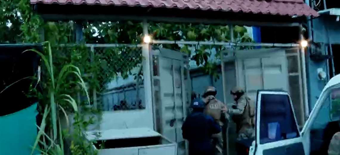 Hermanos y primo sospechosos de contaminar contenedores con droga en predio de Limón - Imagen de la noticia