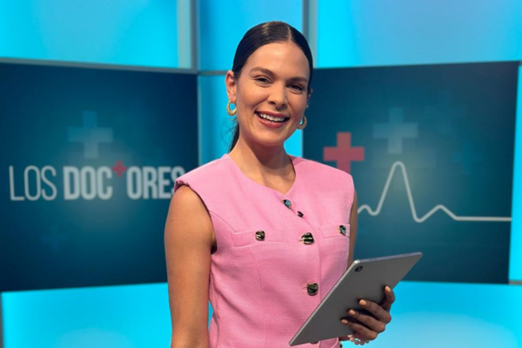 Apoyos entrevista domingo, Jennifer Segura