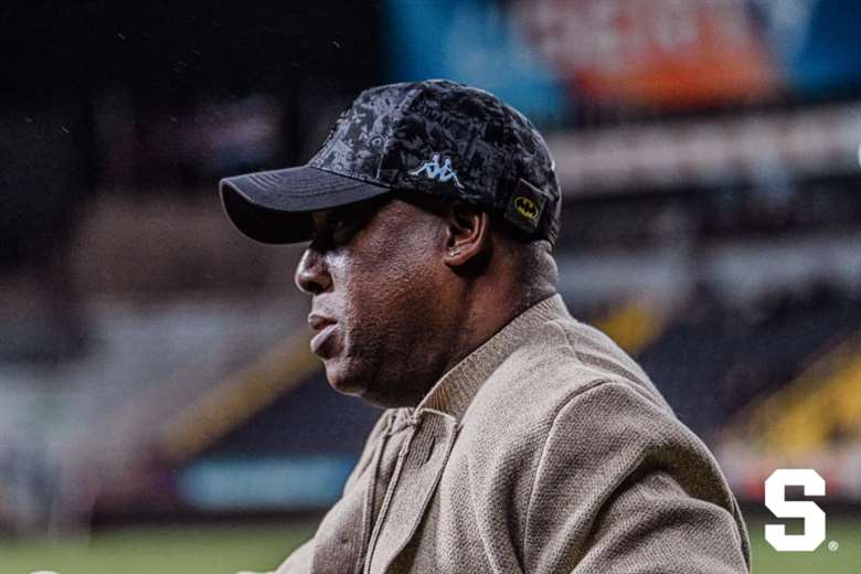 Medford sobre comportamiento de futbolistas extracancha: 