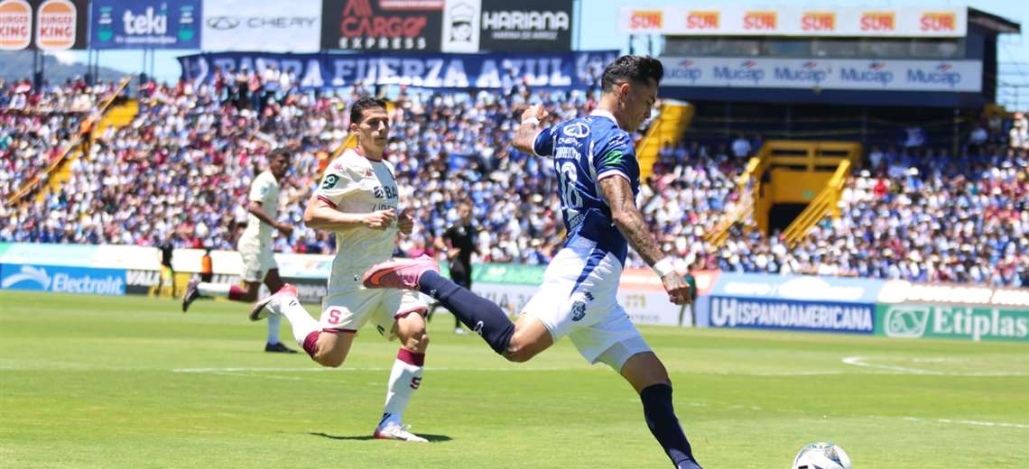 Hay nuevo líder: Cartaginés derrota a Saprissa y alcanza la cima - Imagen de la noticia
