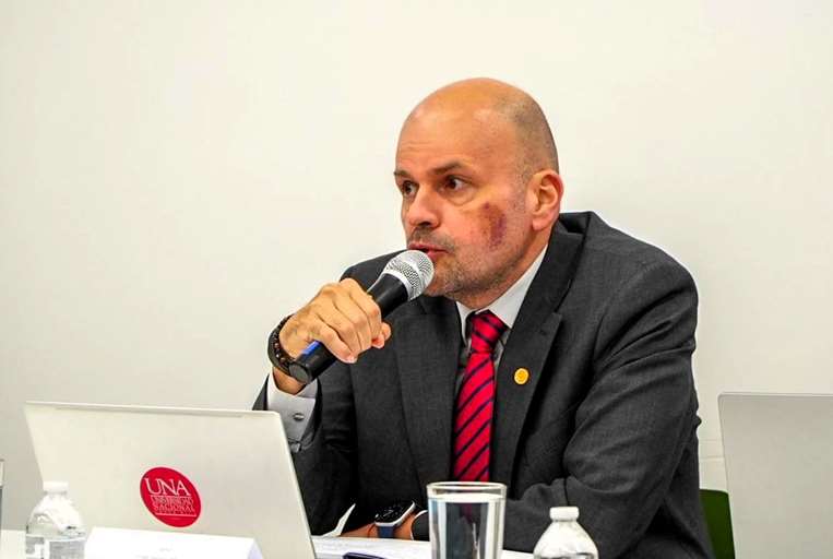 Negociación del FEES