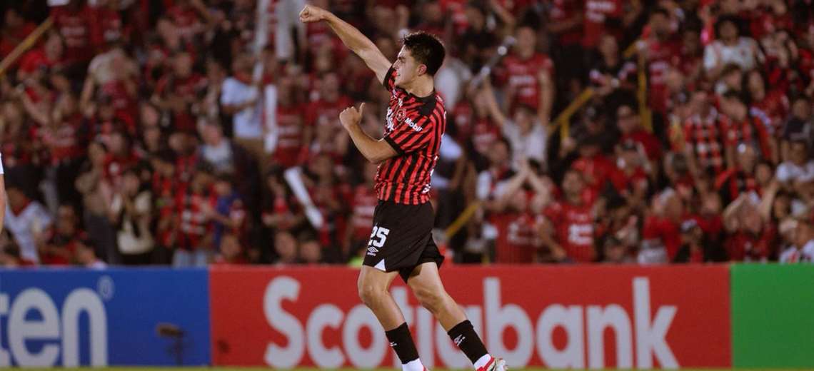 Alajuelense confirma lo peor con Santiago Van der Putten - Imagen de la noticia