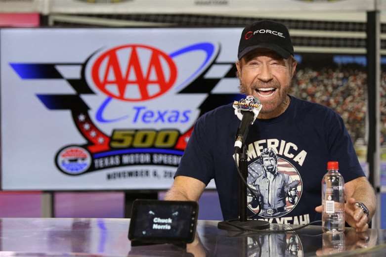 Chuck Norris fue hospitalizado y su salud preocupa - Imagen de la noticia