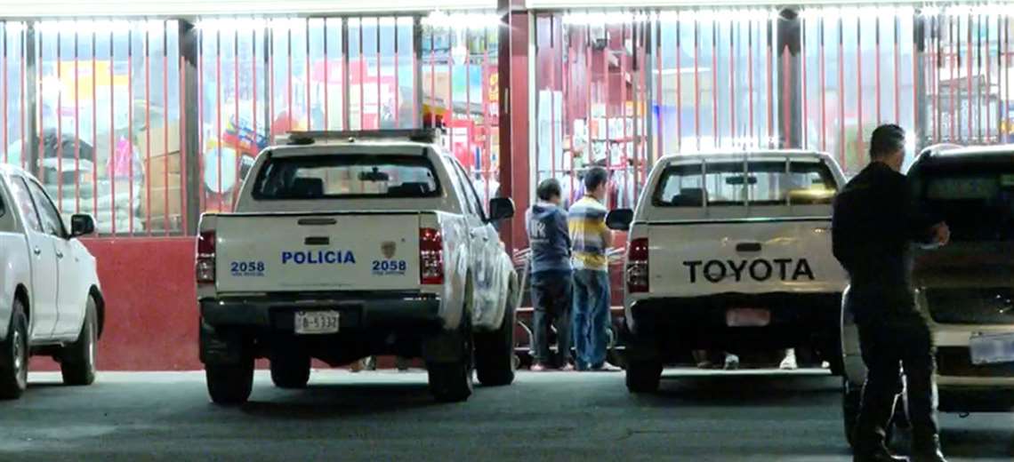 Dos asaltantes hospitalizados tras millonario robo en Alajuela