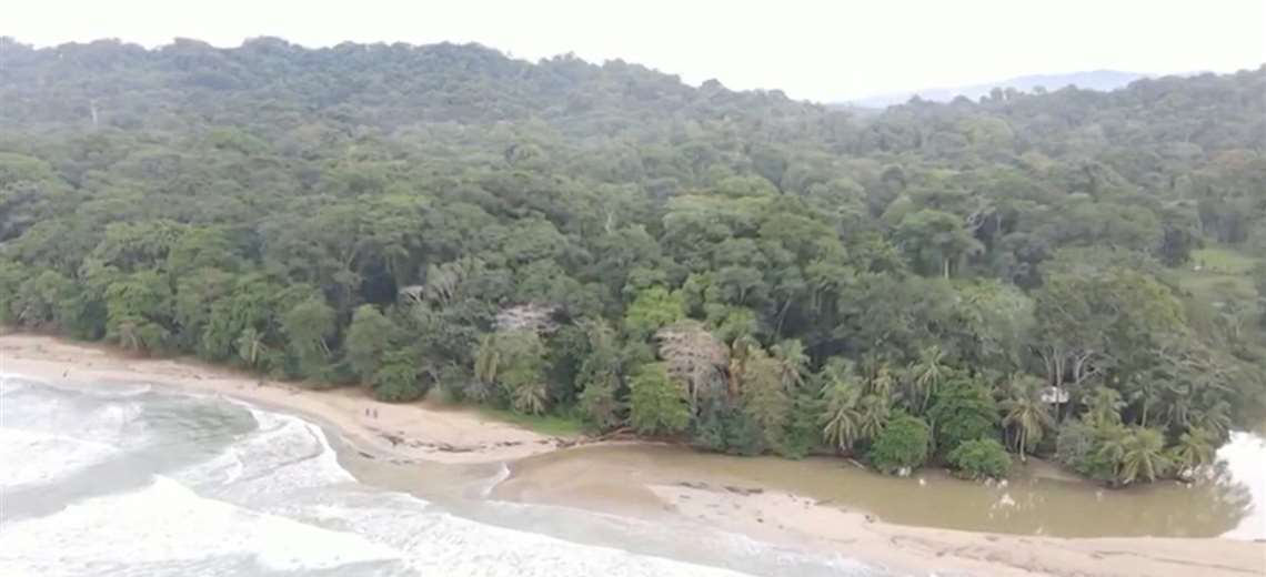 Proyecto propone dar concesiones en zona marítimo terrestre