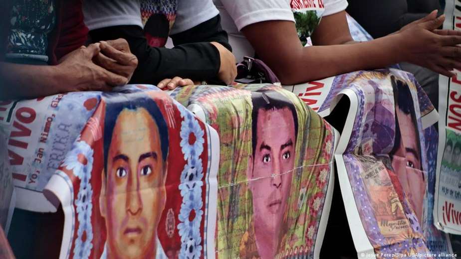 México busca apoyo internacional para caso Ayotzinapa - Imagen de la noticia
