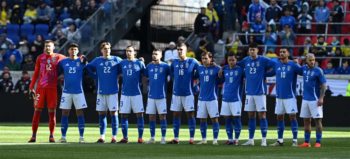 Italia pierde peso en el fútbol mundial y llega debilitada al repechaje rumbo al Mundial 2026 - Imagen de la noticia