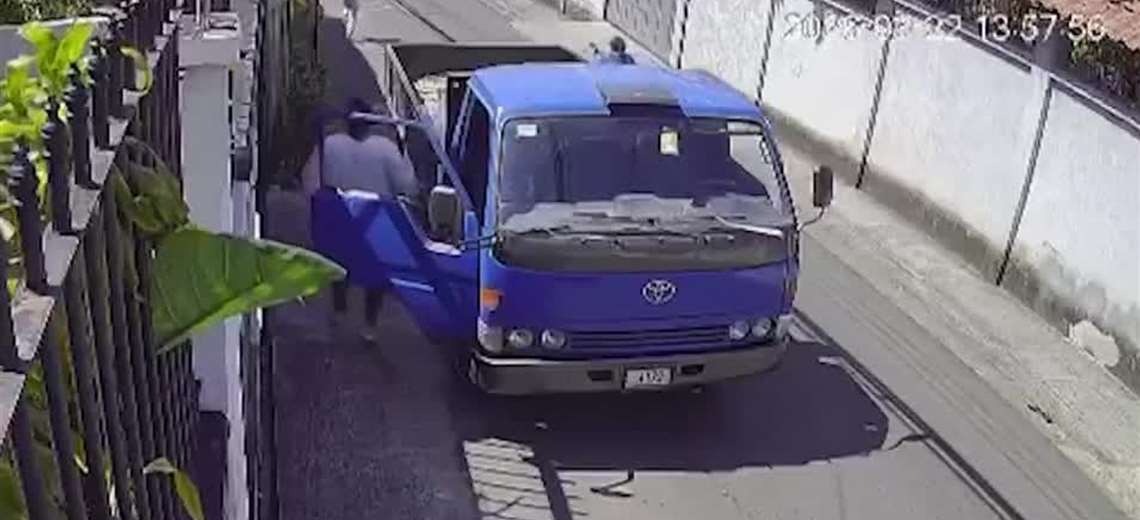 Balacera en Santa Ana: exjefe dispara diez veces contra trabajador tras conflicto laboral