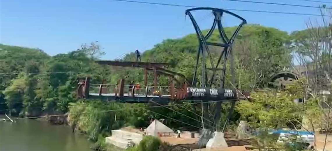 Denuncian que mirador de cocodrilos en Tárcoles opera sin permisos del SINAC - Imagen de la noticia