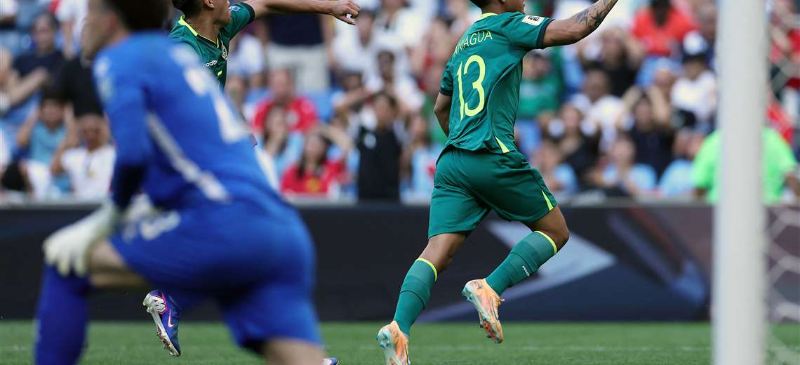 El sueño está vivo: Bolivia disputará boleto al Mundial contra Irak tras vencer a Surinam