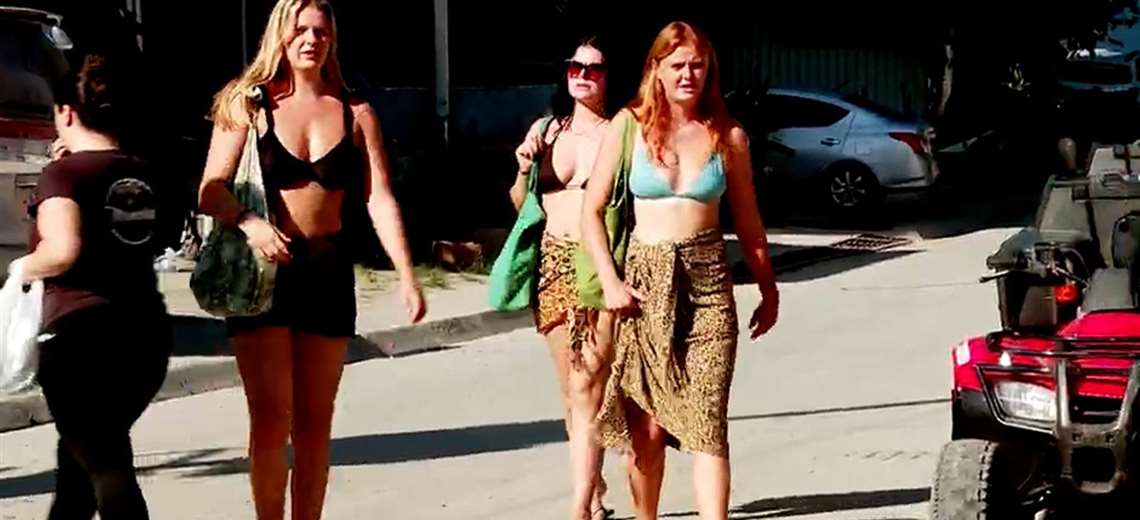 Hoteles y turismo suben precios ante caída del dólar - Imagen de la noticia