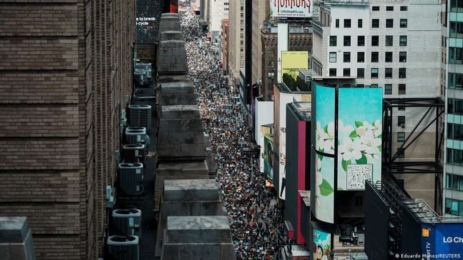 Unas ocho millones de personas marcharon contra Trump