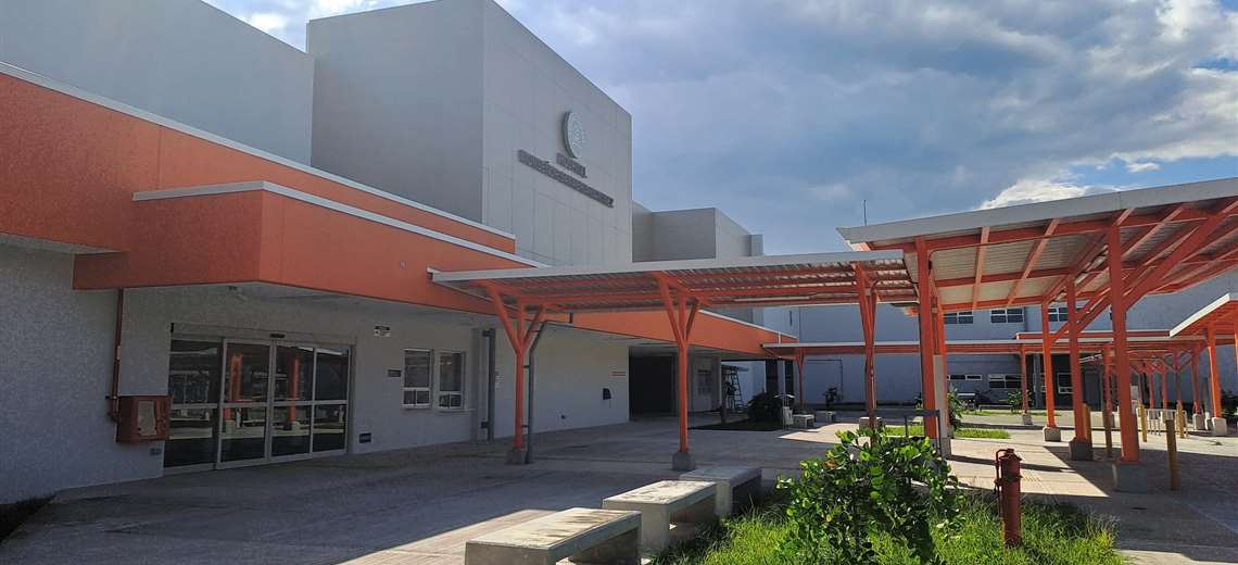 Director del hospital de Puntarenas suspendido temporalmente del cargo