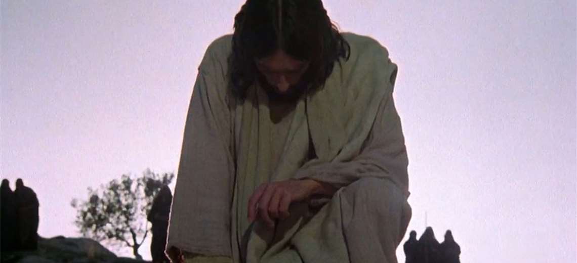 Robert Powell: el actor que encarnó a Jesús y se quedó grabado en la memoria colectiva