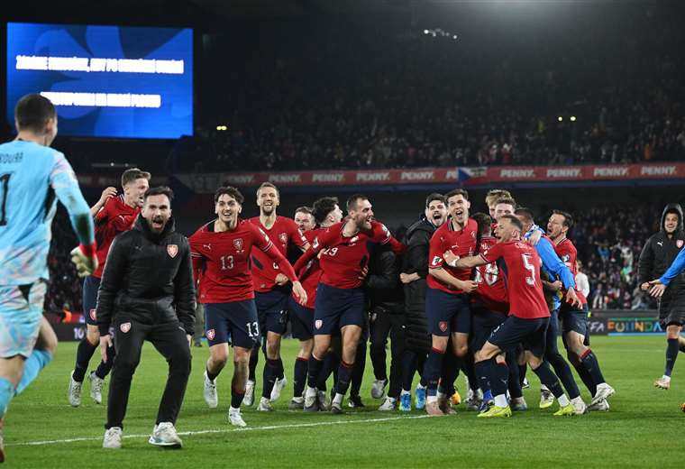 República Checa clasifica al Mundial 2026 tras vencer a Dinamarca en ...