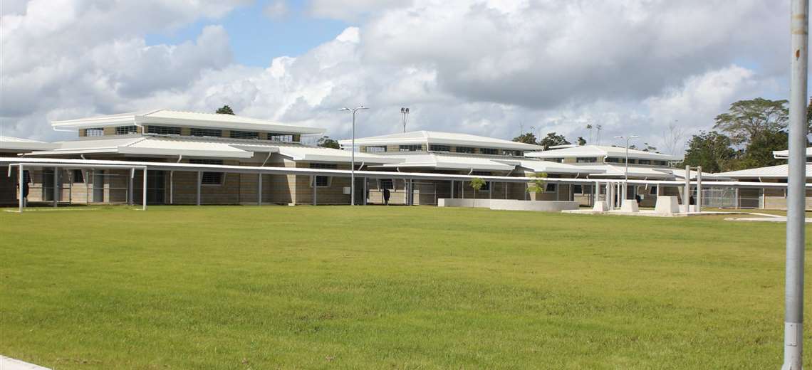 Privado de libertad de 70 años muere en cárcel de Pococí - Imagen de la noticia