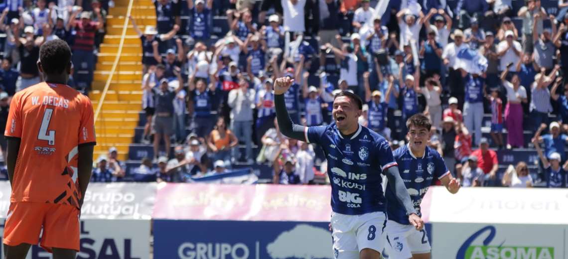 Cartaginés sonríe ante Puntarenas en un partido de locura - Imagen de la noticia