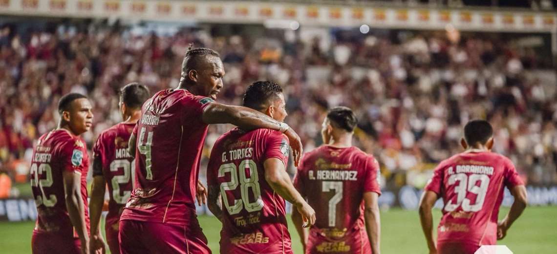 ¿Puede una tarjeta roja o amarilla dejar fuera del clásico a jugadores de Saprissa?