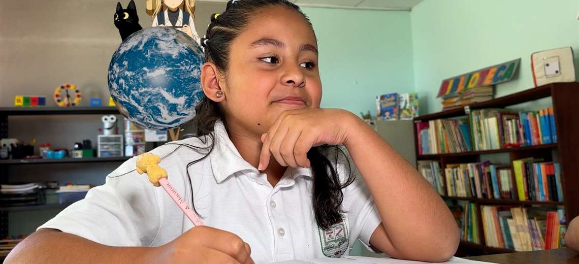 Esta niña de Grecia escribió un cuento y su imaginación la llevó a un premio nacional