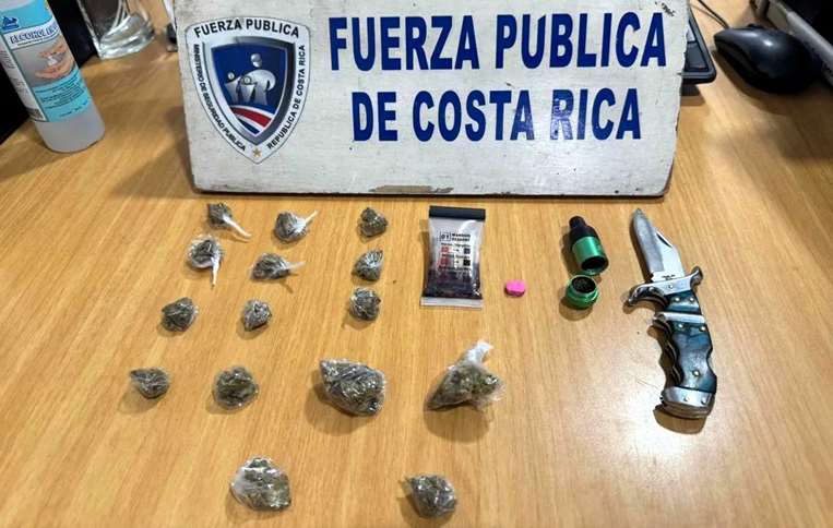 Decomisos en colegios