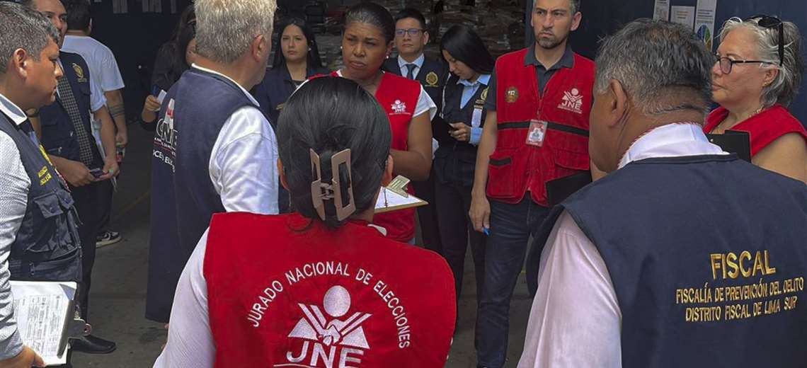 Autoridad electoral de Perú prevé resultados presidenciales a mediados de mayo