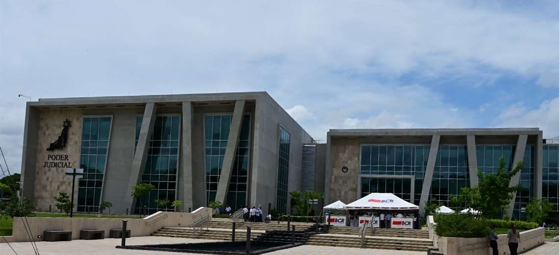 Juez pone en libertad a basquetbolista sospechoso de homicidio por falta de pruebas