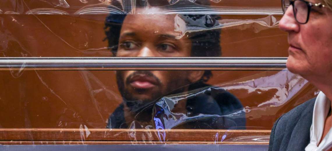 Rapero D4vd: Acusado formalmente de asesinato de una adolescente en EE. UU.