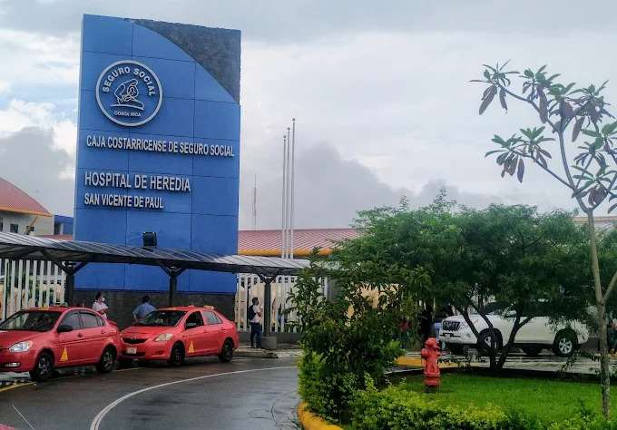 Niña atacada por perro en Heredia continúa internada y recibiendo antibióticos