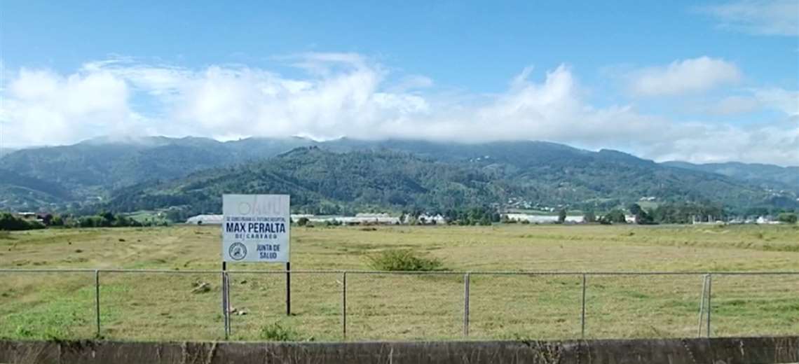 Vecinos de Cartago exigen cuentas a la CCSS por hospital Max Peralta