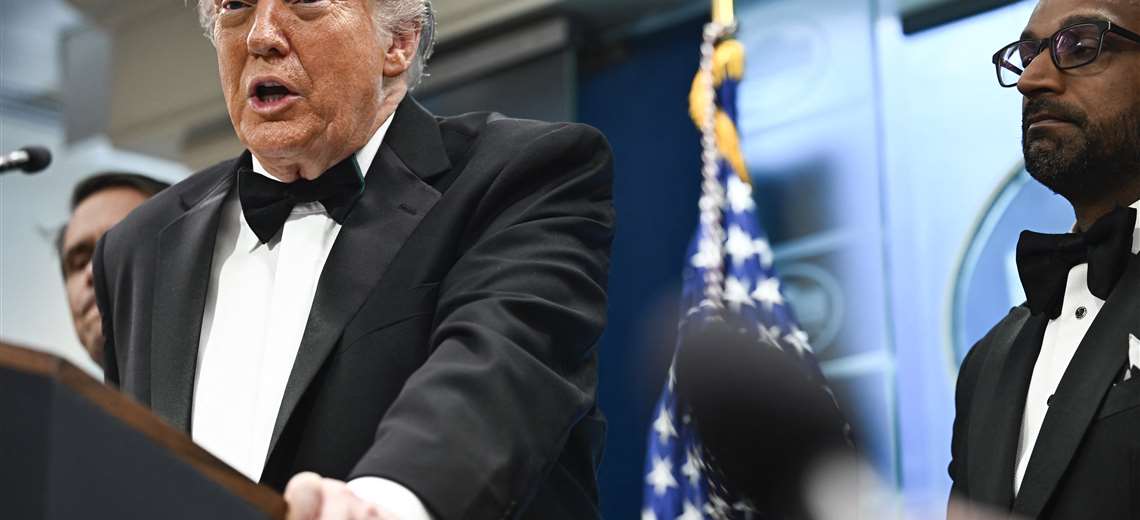 Trump cancela los ataques previstos contra Irán y menciona u
