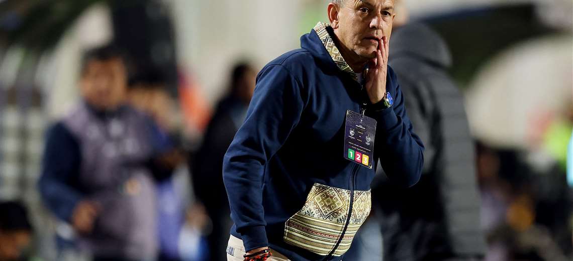 Video: Así estalló técnico en conferencia tras triunfo histórico en Copa Sudamericana