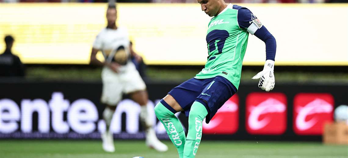 Chivas rescatan empate ante Pumas de Keylor Navas y se mantienen líderes