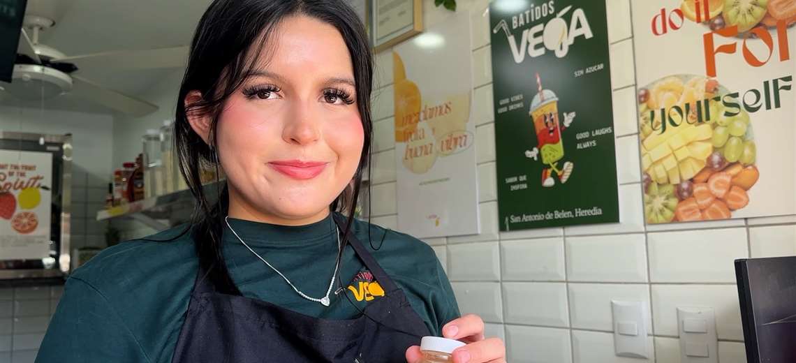 La joven que cambió su fiesta de quince años por un emprendimiento que hoy crece en Heredia