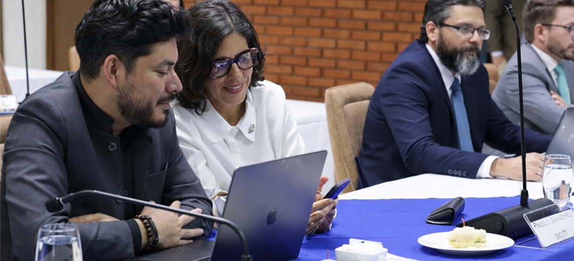 Gobierno propone a universidades un FEES sin crecimiento nominal para 2027 - Imagen de la noticia