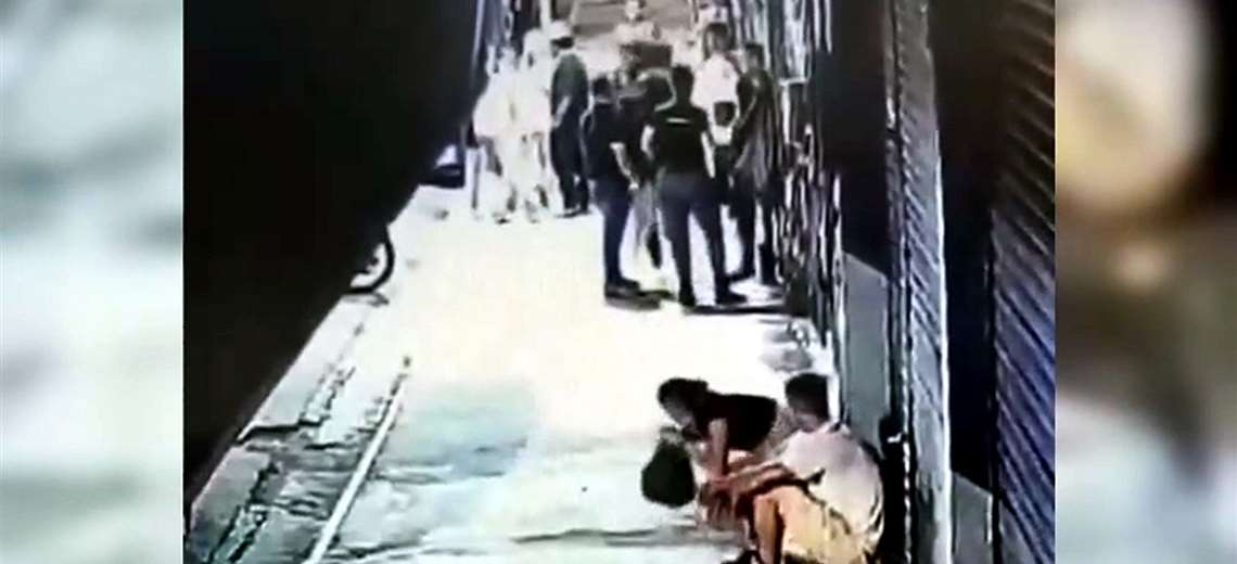VIDEO: Así fue el brutal ataque en que hombre fue acribillado frente a bar de Pérez Zeledón