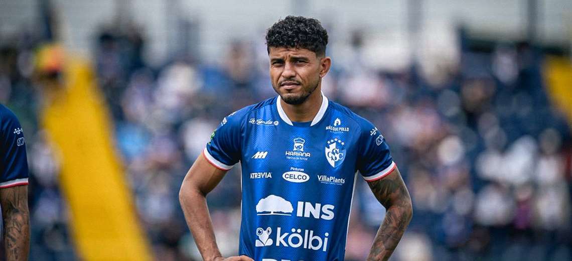 Johan Venegas queda fuera de Cartaginés