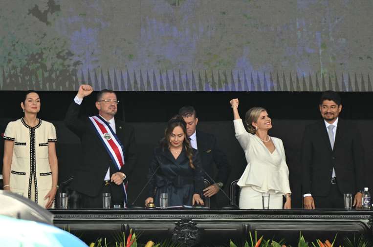 Traspaso de poderes de Laura Fernández