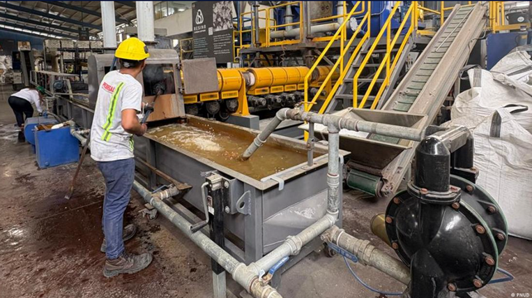 Costa Rica: cuando el reciclaje llega al río