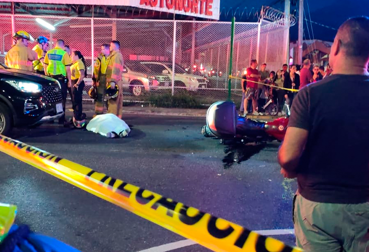 Motociclista muere en accidente de tránsito cerca de estación de  Bomberos de Tibás