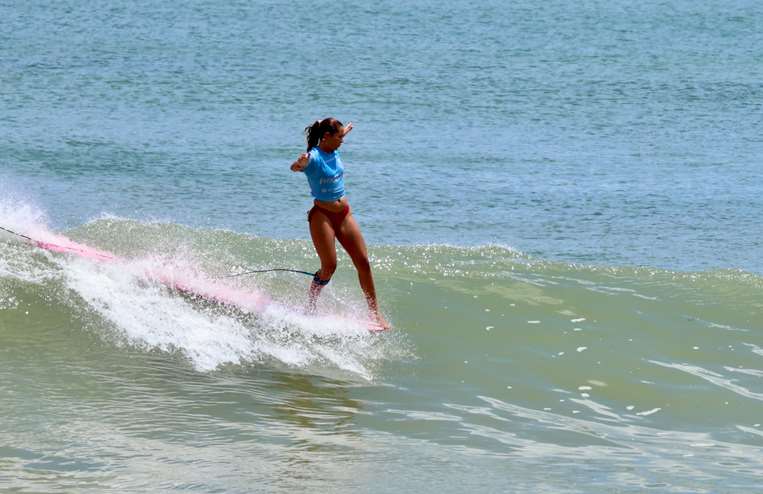 Lia Díaz. Foto: Cortesía Fedesurf CR
