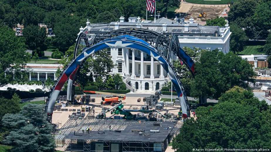 Varios artistas cancelan conciertos de Trump por 4 de julio