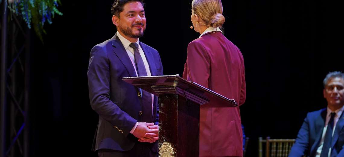 Leonardo Sánchez traza prioridades al continuar al frente del Ministerio de Educación