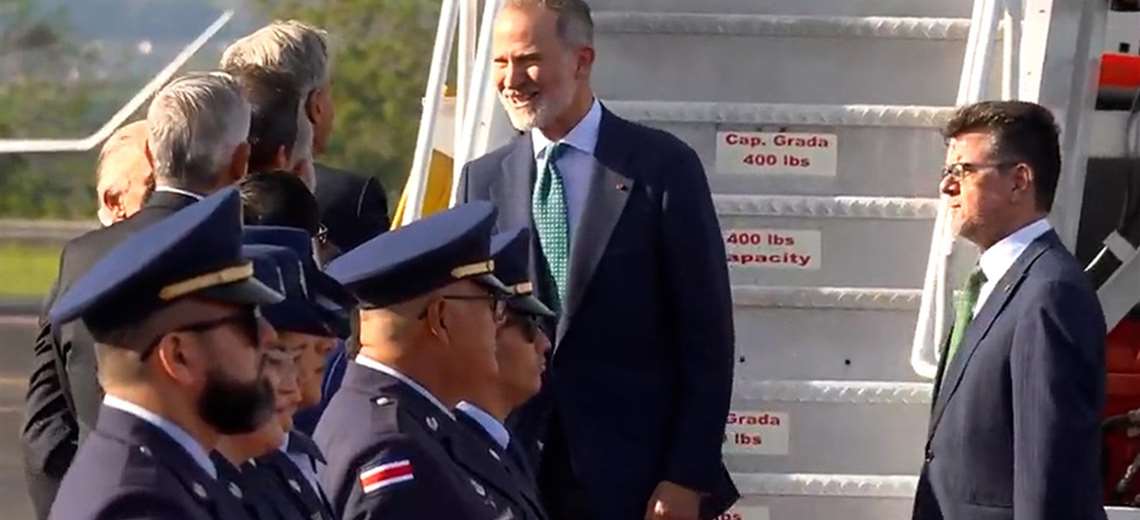 Rey Felipe VI llega a Costa Rica para asistir al Traspaso de Poderes