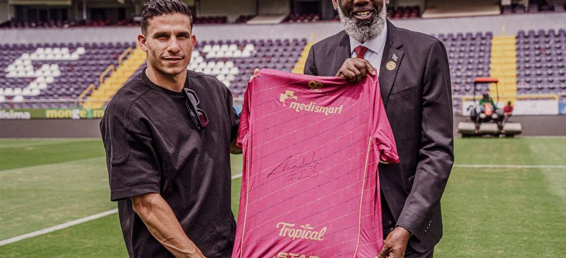 Saprissa recibió al primer ministro de Curazao en La Cueva