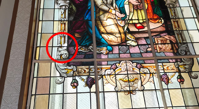 Dañan vitrales centenarios en la Basílica de los Ángeles