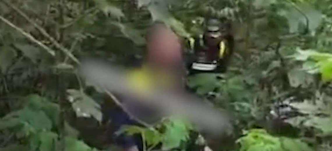 Video revela últimos segundos de vida de hombre que murió en forcejeo con policía municipal